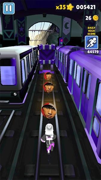 地铁跑酷牛犇犇魔改版本 v3.40.1截图1