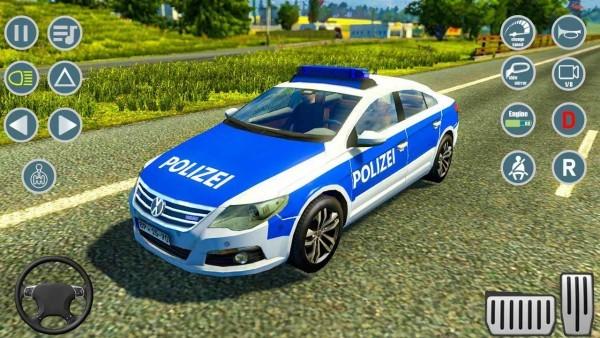 
                        超级警车模拟                    截图1