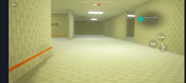 逃离后室RTX(Fear : Phantomia 1)截图3