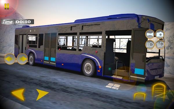 Offroad Snow Bus(圣诞雪巴士驾驶员2021官方版) 1.0手机版