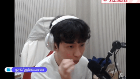 Faker的非凡努力：每天训练12 - 14小时-B游