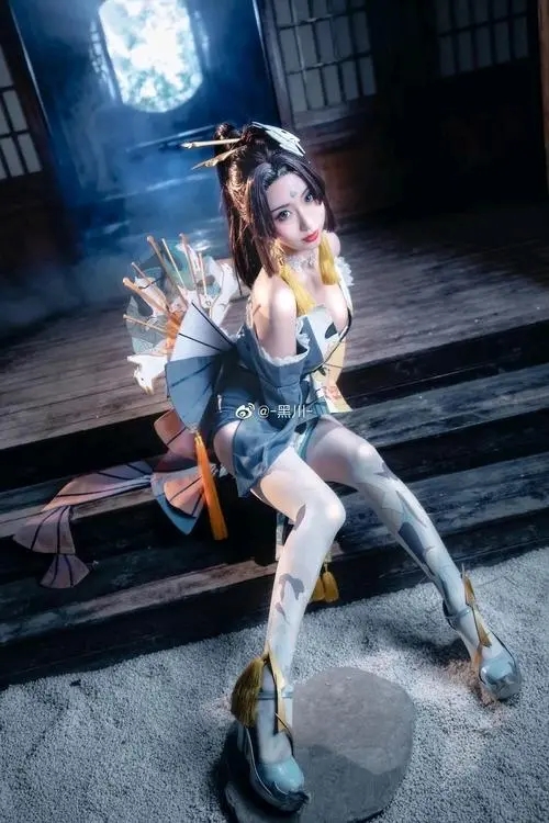 不知火舞cosplay王者荣耀