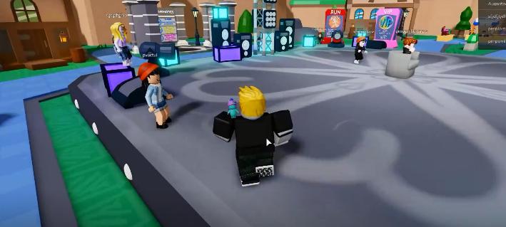 罗布乐思腾讯版